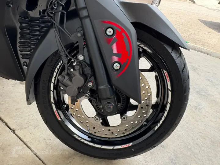 XMAX 250 ABS DARTH VADER