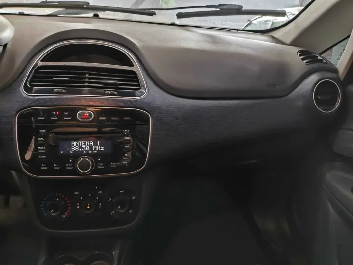 PUNTO 1.4 Attactive 8V