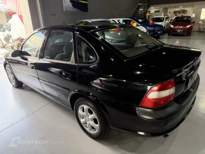 VECTRA 2.2 SFI GLS 16V GASOLINA 4P MANUAL