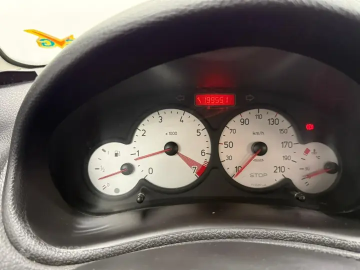 206 Allure 1.6 Flex 16V 5p