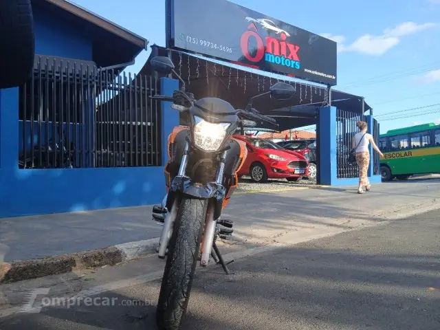 CB 250 TWISTER - street