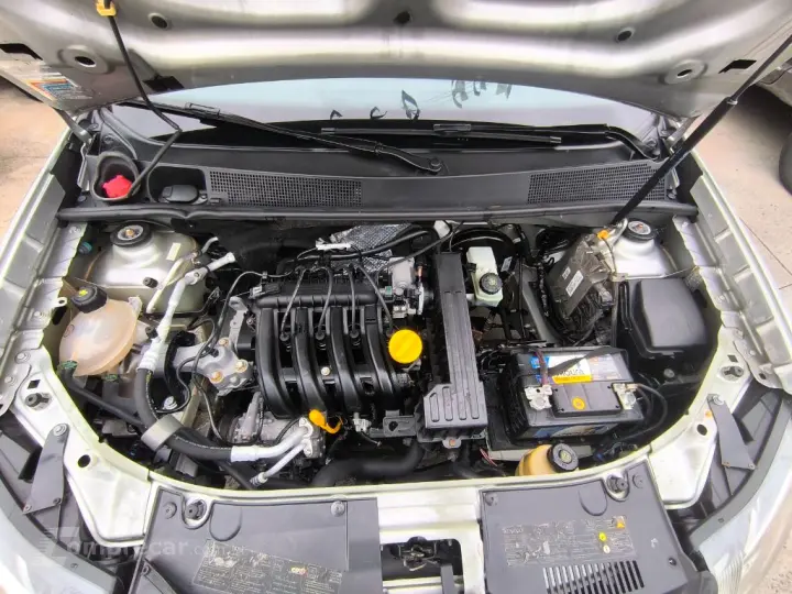 SANDERO Authentique Hi-Power 1.0 16V 5p