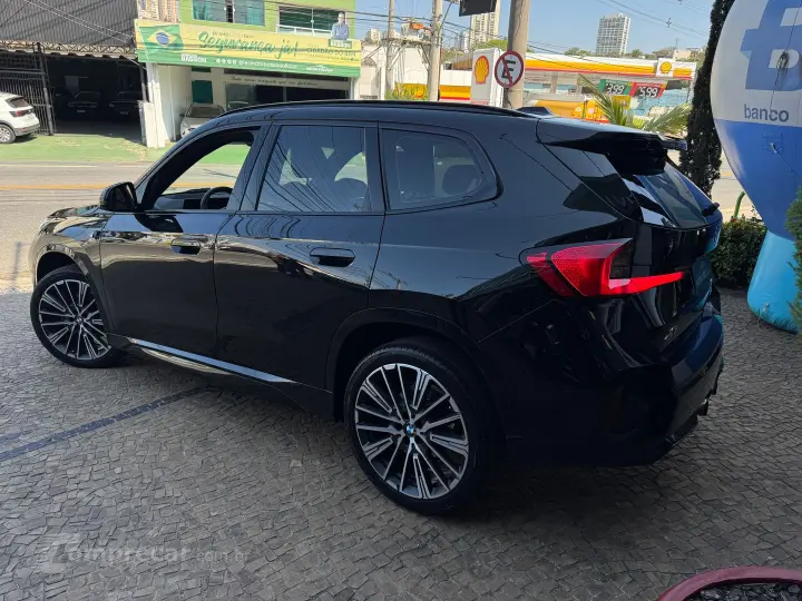 X1 2.0 16V Turbo Gasolina Sdrive20i M Sport Steptronic