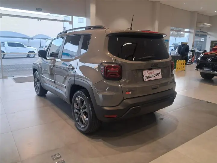 RENEGADE 1.3 T270 TURBO FLEX LONGITUDE AT6