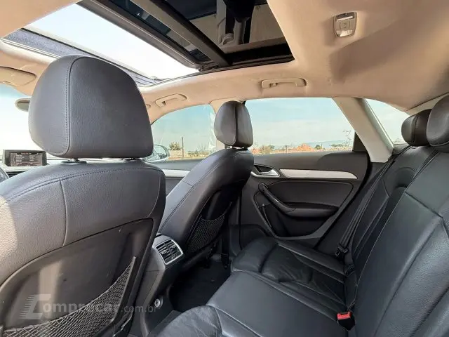 Q3 - 2.0 TFSI AMBIENTE QUATTRO 170CV 4P S TRONIC