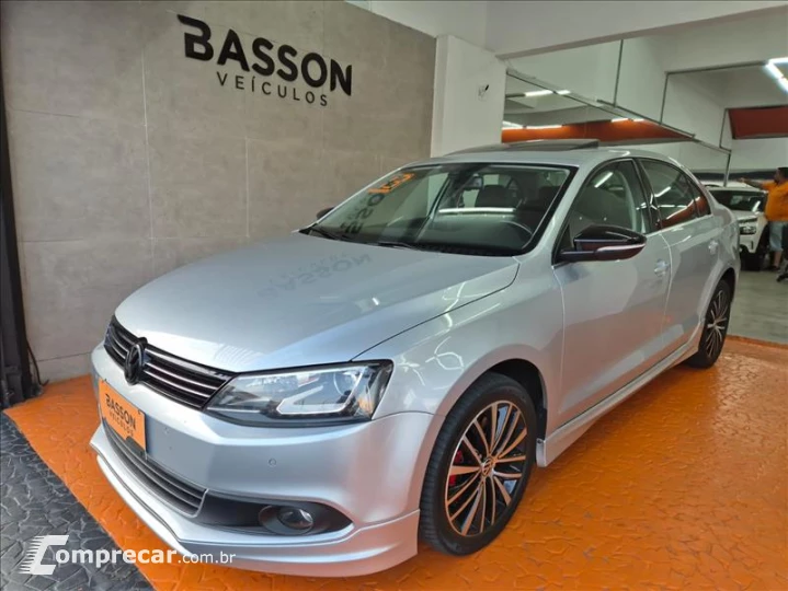 JETTA 2.0 TSI Highline