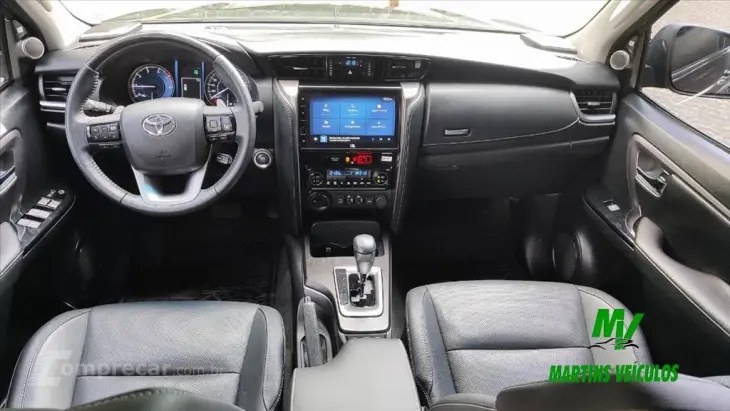 HILUX SW4 2.8 D-4d Turbo Diamond 7L 4X4