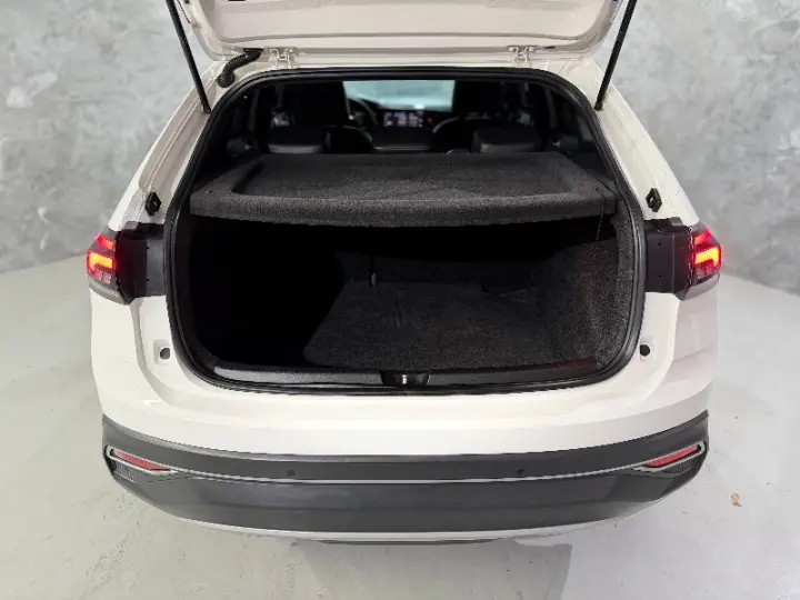 NIVUS 1.0 200 TSI Highline