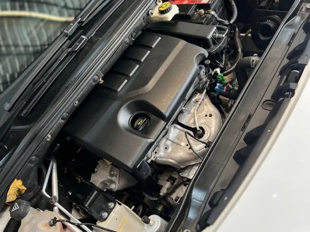 308 - 1.6 ALLURE 16V 4P MANUAL