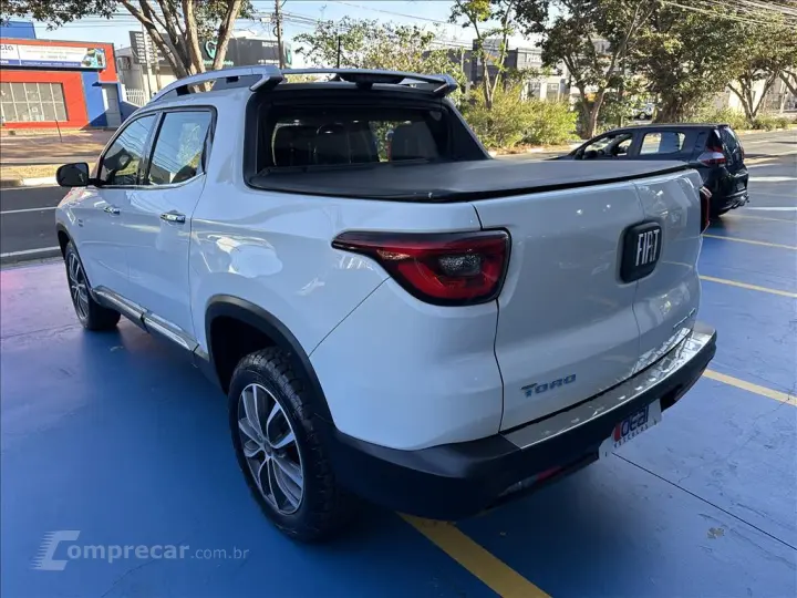 TORO 2.0 16V TURBO DIESEL VOLCANO 4WD AT9