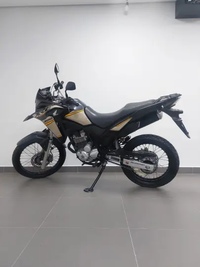 HONDA XRE 300 ADVENTURE