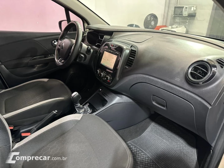 Captur 1.6 16V 4P SCE ZEN X-TRONIC AUTOMÁTICO CVT