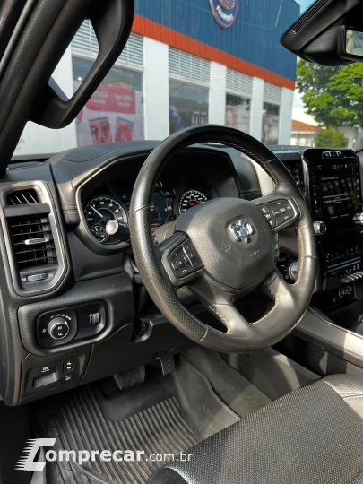 RAM 5.7 1500 Hemi 4X4 CD V8