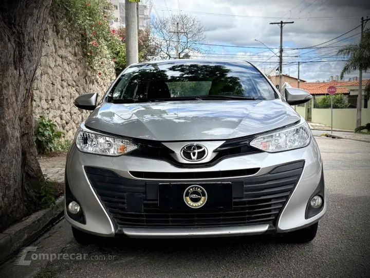 YARIS 1.5 16V FLEX SEDAN XL PLUS TECH MULTIDRIVE