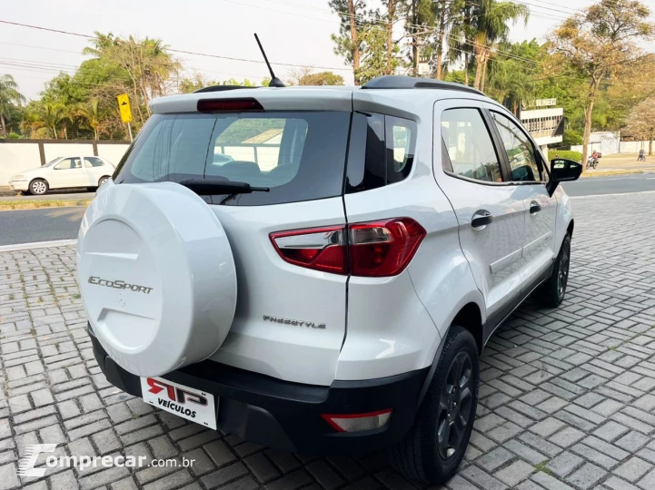 EcoSport FREESTYLE 1.5 12V Flex 5p Aut.