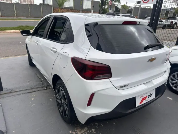 Onix Hatch 1.0 4P FLEX LT