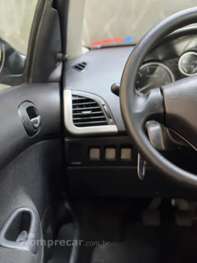 207 1.4 XR Passion 8V