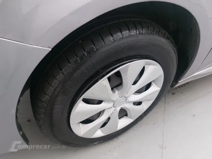 208 1.0 6V FLEX LIKE MANUAL