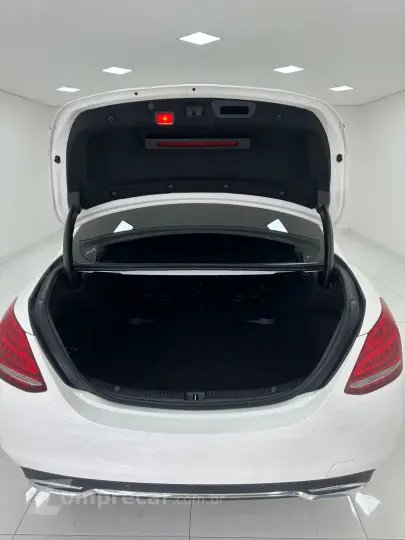 C 180 1.6 CGI Classic 16V Turbo