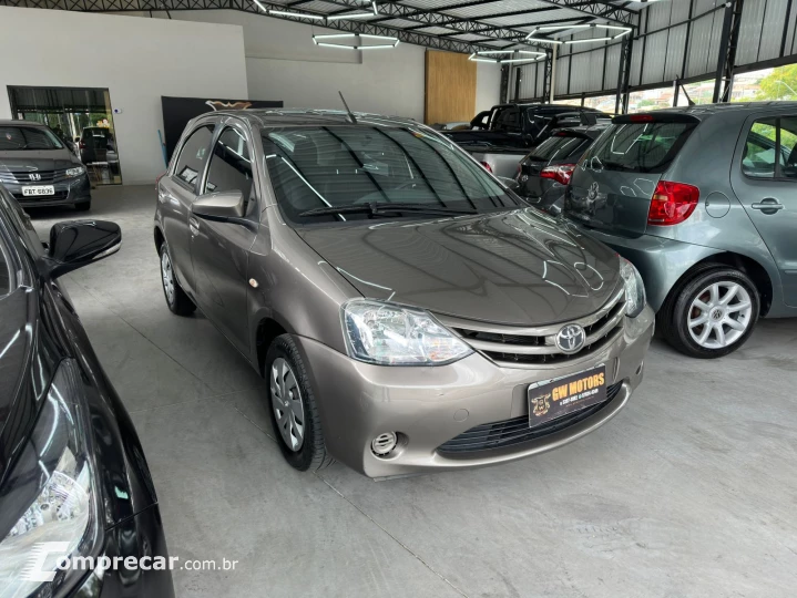 ETIOS 1.5 XS 16V