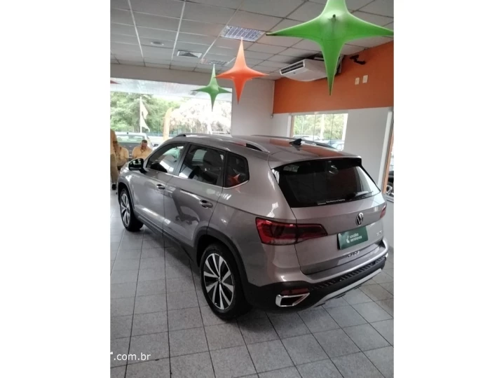 TAOS 1.4 250 TSI TOTAL FLEX HIGHLINE AUTOMÁTICO