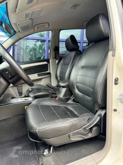 Pajero DAKAR 3.2 4x4 T.I. Dies. 5p Aut.