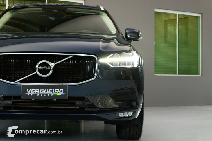 XC60 2.0 D5 Momentum AWD Geartronic