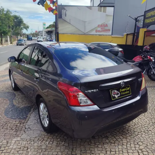 VERSA SV 1.6 16V FlexStart 4p Aut.