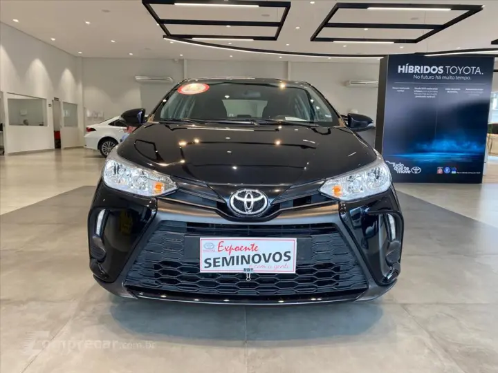 YARIS 1.5 16V FLEX SEDAN XL MULTIDRIVE