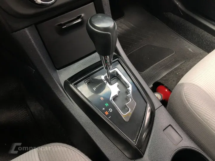 Corolla 1.8 Gli 16V Flex 4P Automático