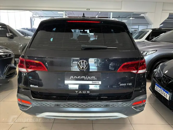 TAOS 1.4 250 TSI TOTAL FLEX HIGHLINE AUTOMÁTICO