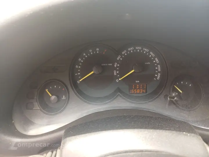 Classic Sedan 1.0 4P VHCE FLEX LS