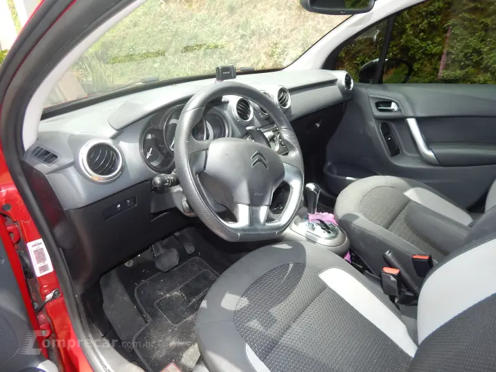 C3 1.6 VTI 120 Exclusive Eat6