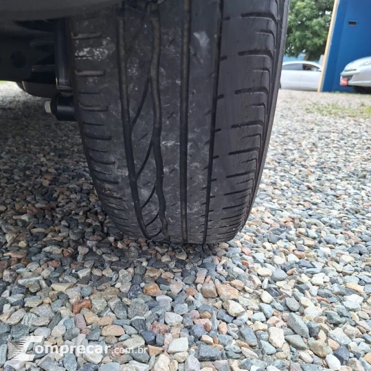 Onix Hatch 1.4 4P FLEX LT