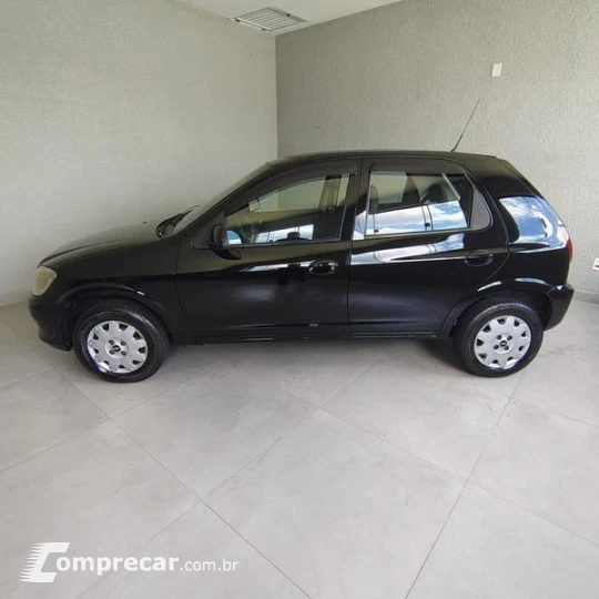 CELTA 1.0 MPFI LT 8V