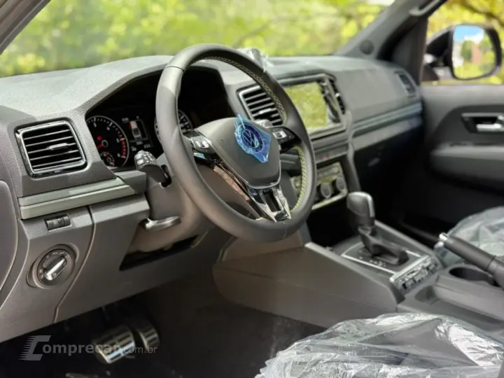 AMAROK 3.0 V6 TDI DIESEL BARRETOS 70 ANOS CD 4MOTION AUTOMÁT