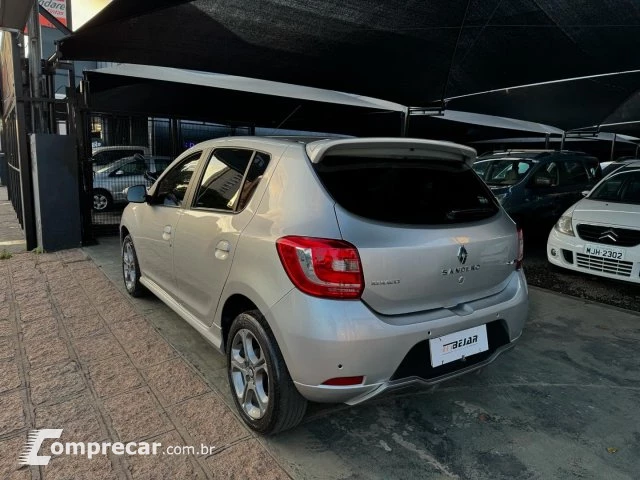 SANDERO - 1.6 GT LINE LIMITED 4P MANUAL