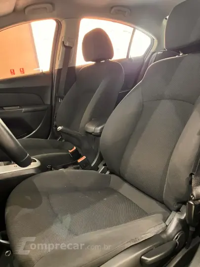 CRUZE LT 1.8 16V FlexPower 4p Aut.