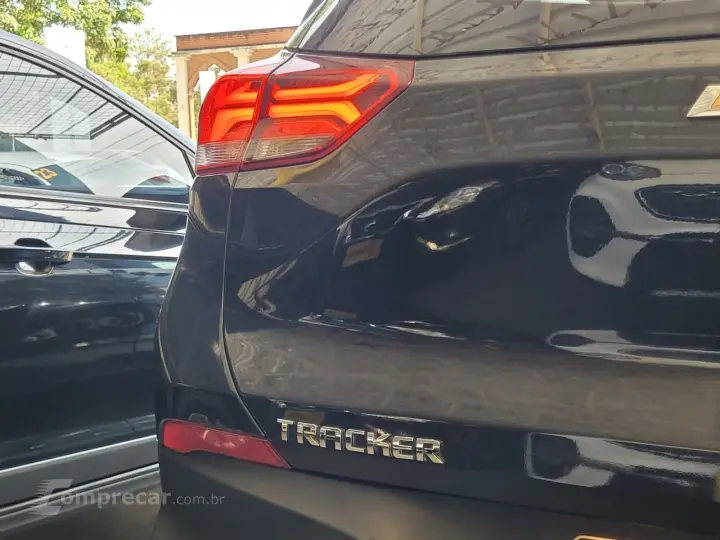 TRACKER Premier 1.2 Turbo 12V Flex Aut.