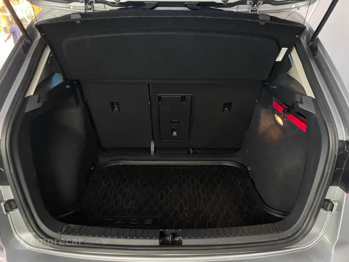 TAOS Comfortline 1.4 250 TSI Flex Aut.