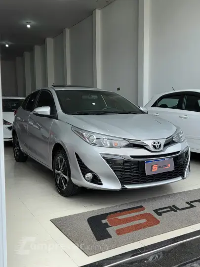 YARIS 1.5 16V XLS Connect