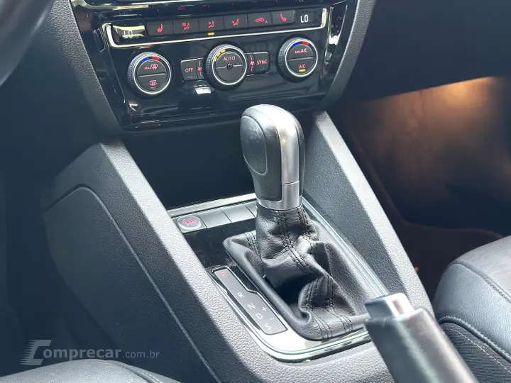 JETTA 2.0 TSI HIGHLINE 211CV GASOLINA 4P TIPTRONIC