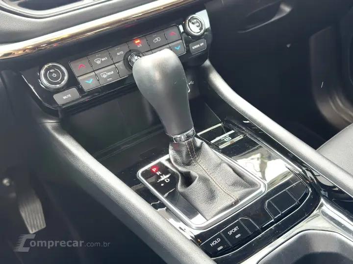 COMPASS 1.3 T270 TURBO FLEX LIMITED AT6