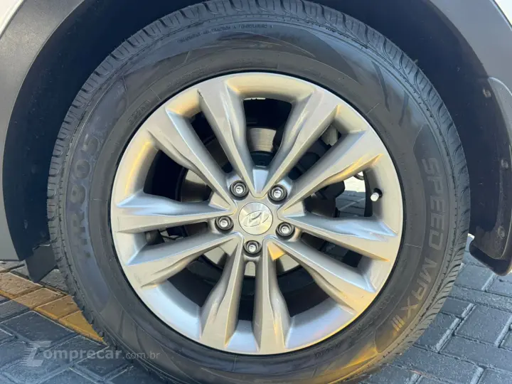 SANTA FÉ 3.3 MPFI 4X4 7 Lugares V6 270cv