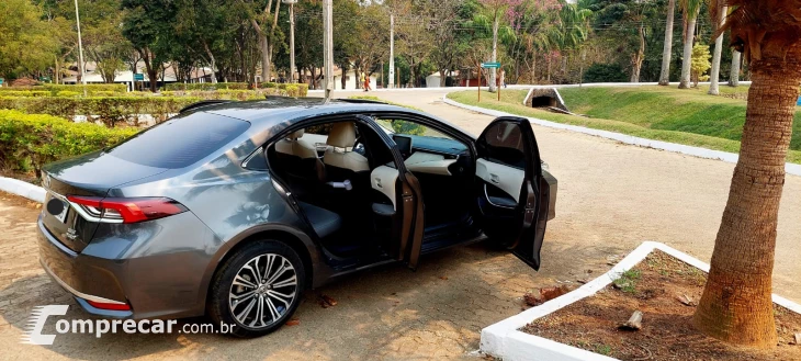 Corolla Altis Premium Hibrid