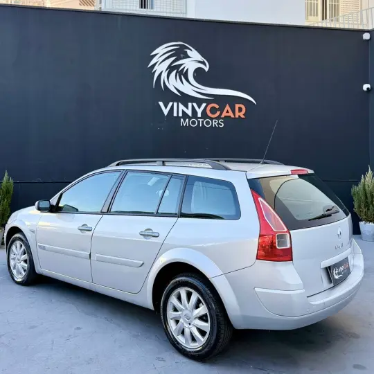 MEGANE 1.6 Dynamique Grand Tour 16V