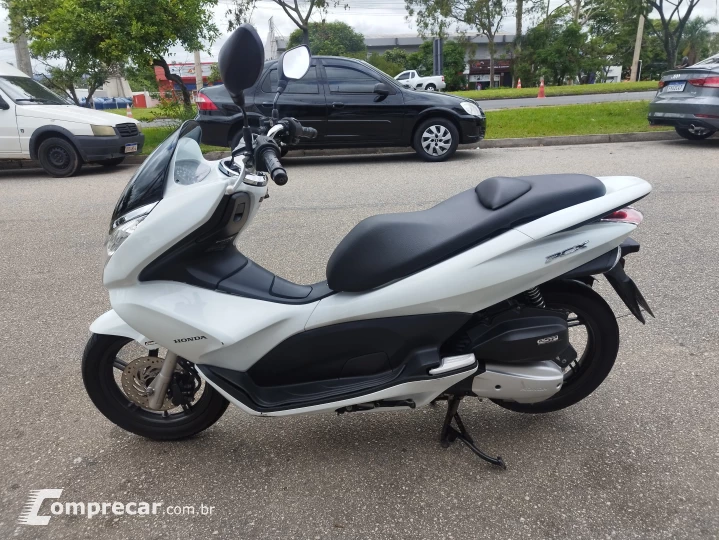 PCX 150c DLX