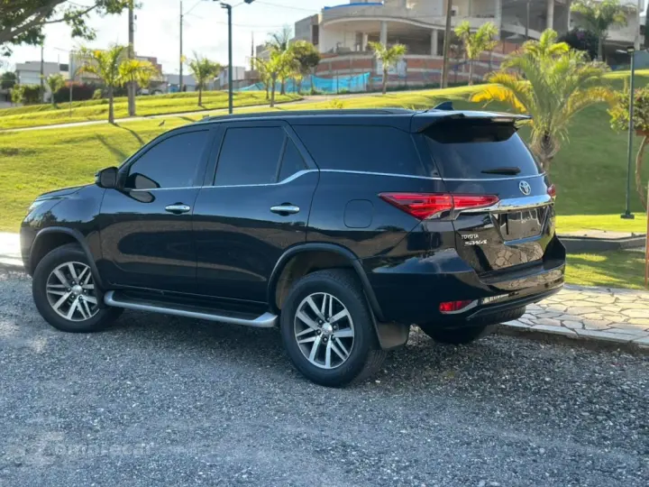 HILUX SW4 2.8 SRX 4X4 16V TURBO INTERCOOLER DIESEL 4P AUTOMÁ