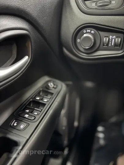 RENEGADE 1.3 T270 Turbo Longitude