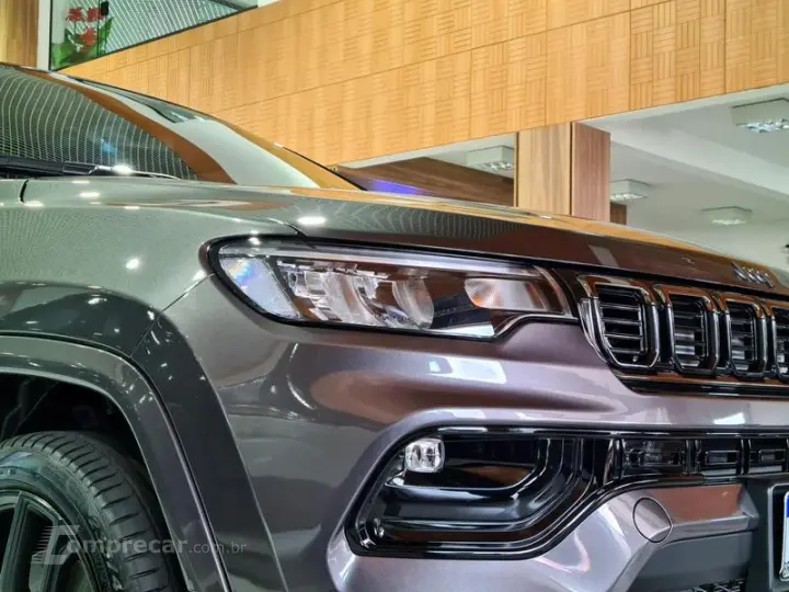 COMPASS BLACK HURRICANE 2.0 4x4 TB AUT